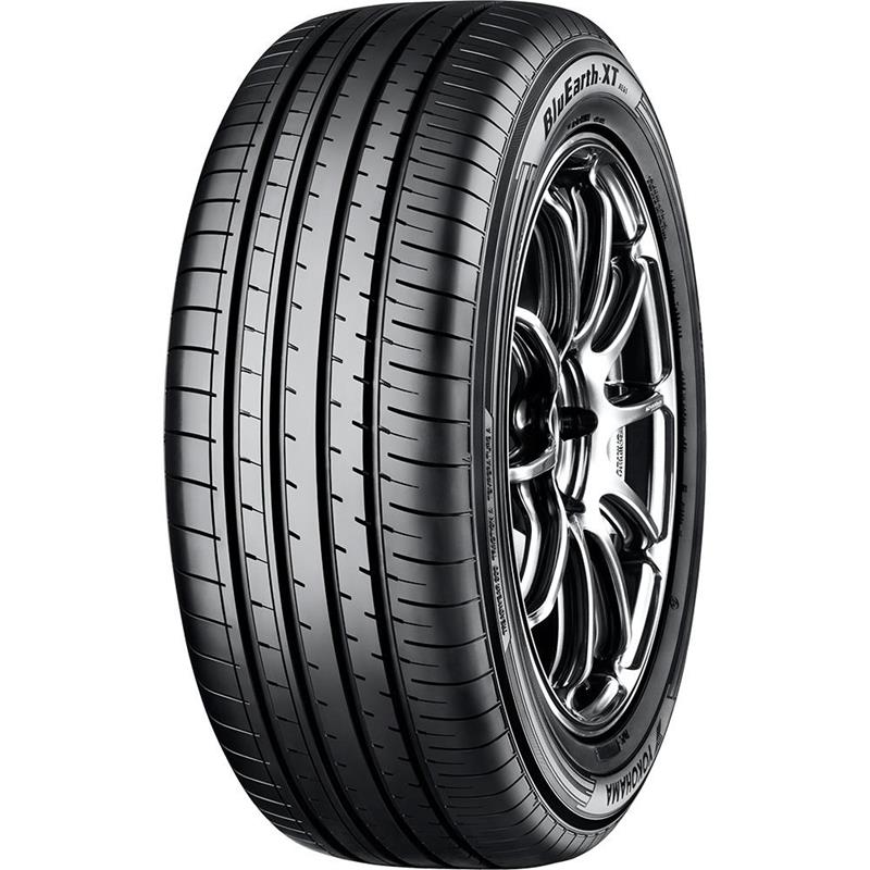 215/65R17 YOKOHAMA BLUEARTH-XT AE61 99V
